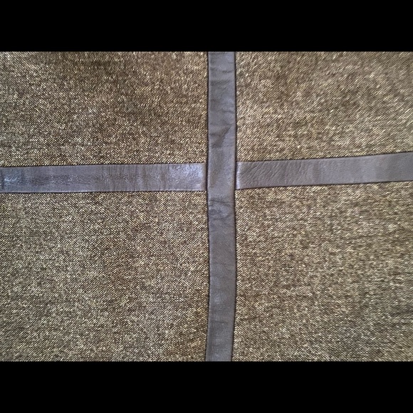 VINTAGE WOOL PENCIL SKIRT by DKNY - Picture 8 of 13